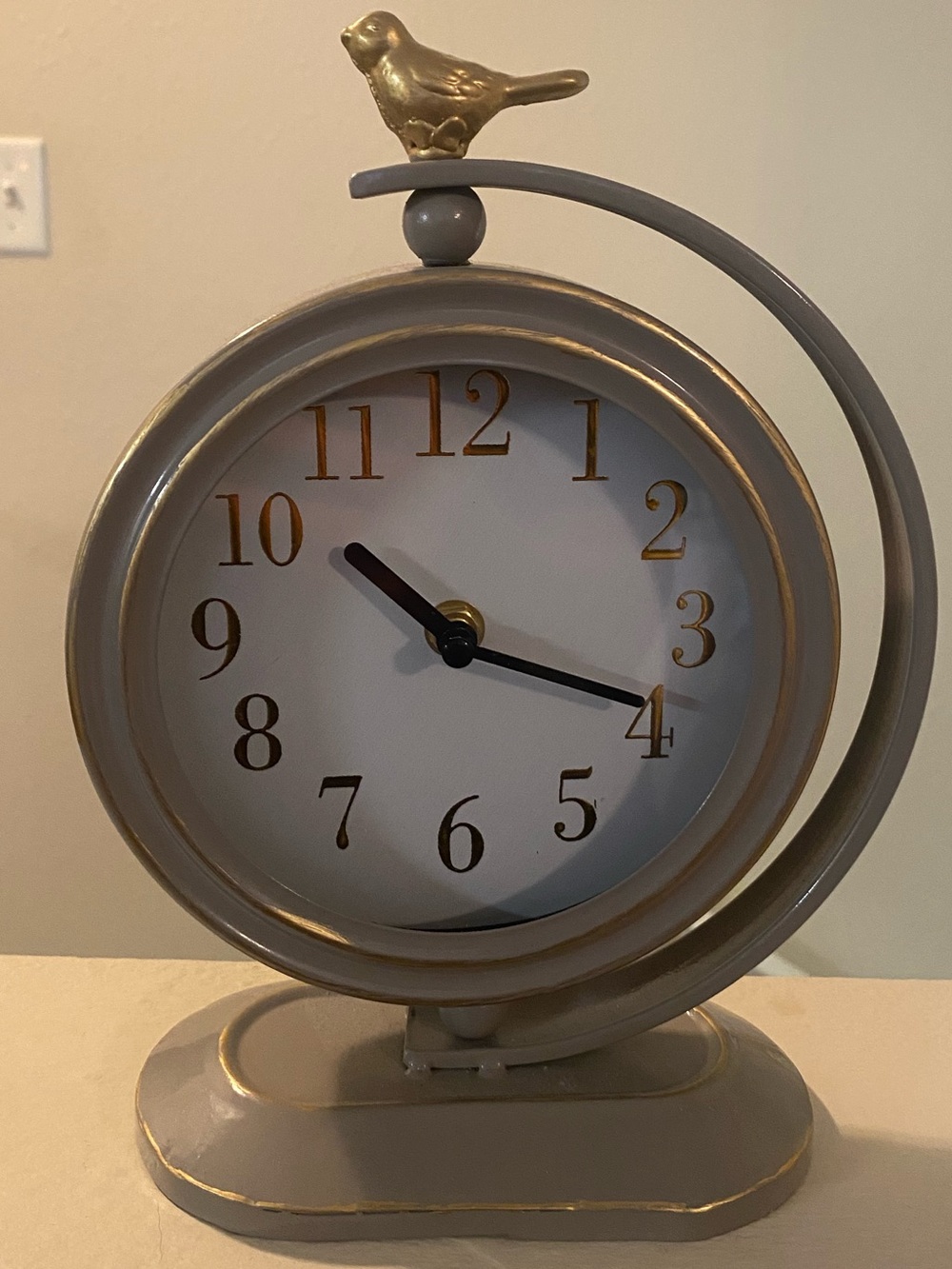 CBK. Ganz. Gray and Gold Bird Accent Table Clock-NWT. 9.5/7.